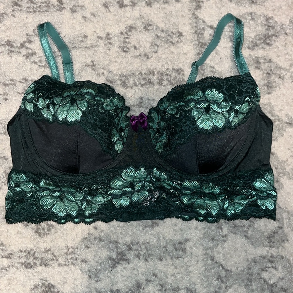 Adore Me Green Lace Bra - Picture 3 of 5